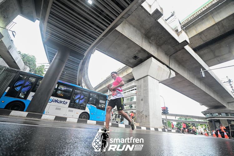 Race photo from Smartfren Run 2024