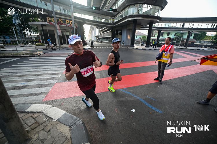 Race photo from Nu Skin Run 10K