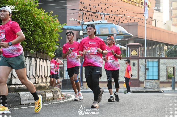 Race photo from Smartfren Run 2025 