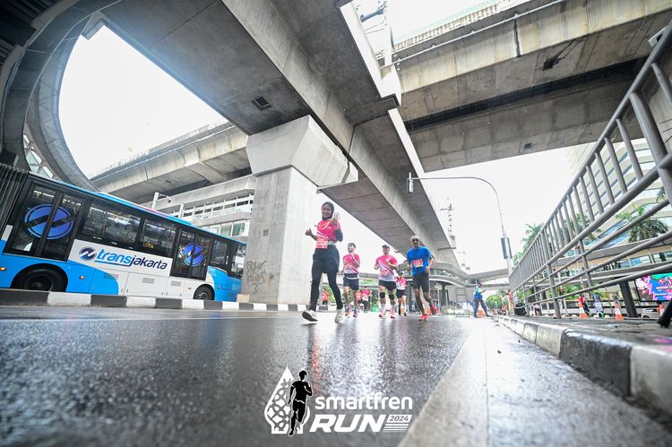 Race photo from Smartfren Run 2024