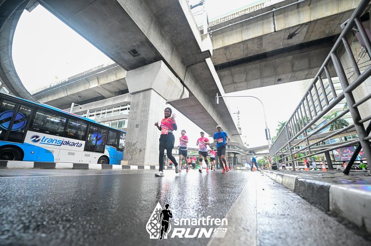 Race photo from Smartfren Run 2024
