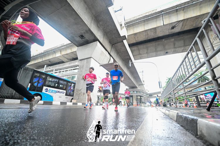 Race photo from Smartfren Run 2024