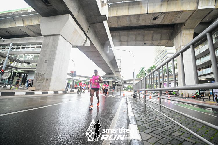 Race photo from Smartfren Run 2024