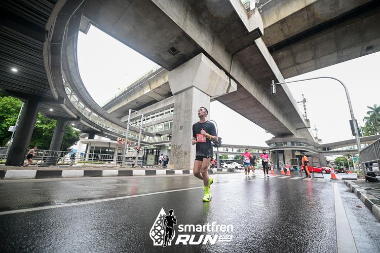 Race photo from Smartfren Run 2024