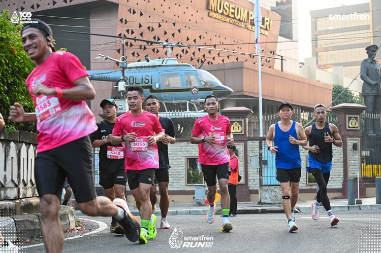 Race photo from Smartfren Run 2025 