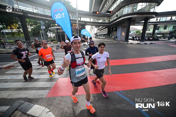 Race photo from Nu Skin Run 10K