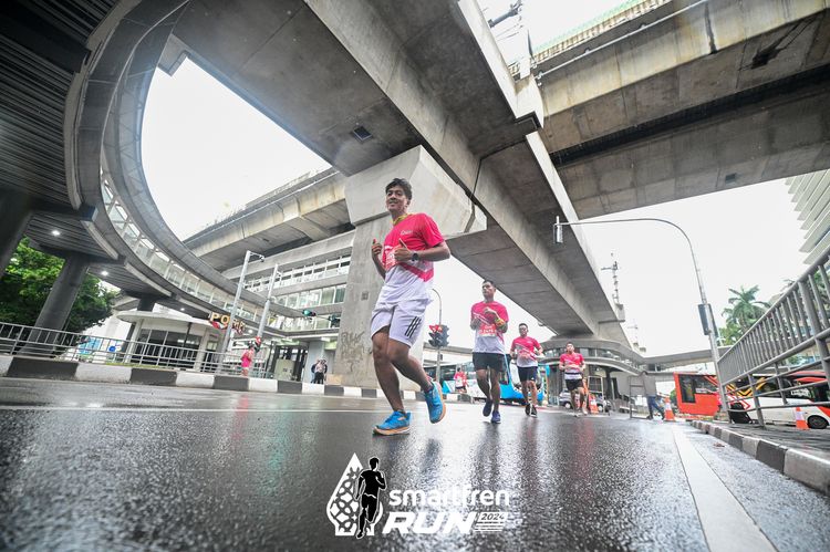 Race photo from Smartfren Run 2024