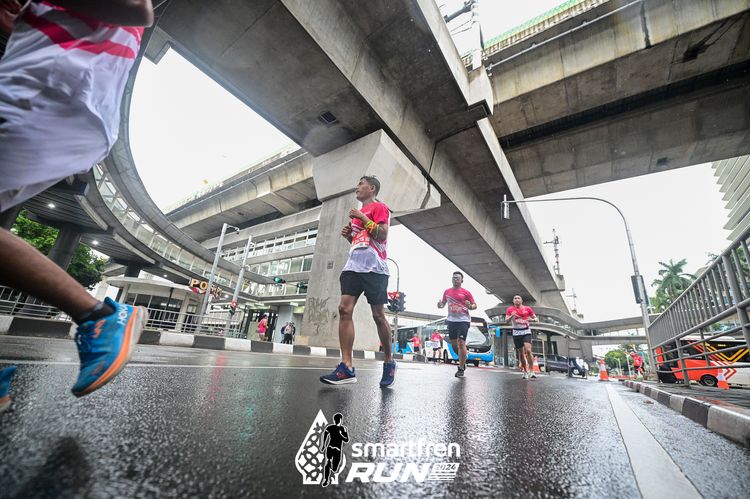 Race photo from Smartfren Run 2024