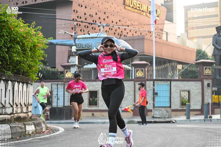 Race photo from Smartfren Run 2025 