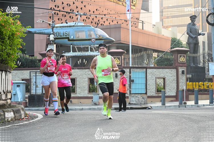 Race photo from Smartfren Run 2025 