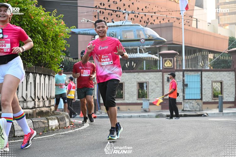 Race photo from Smartfren Run 2025 