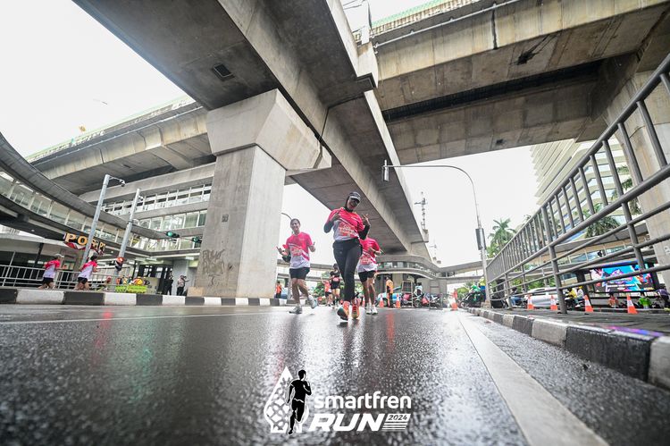 Race photo from Smartfren Run 2024
