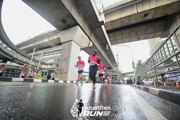 Race photo from Smartfren Run 2024