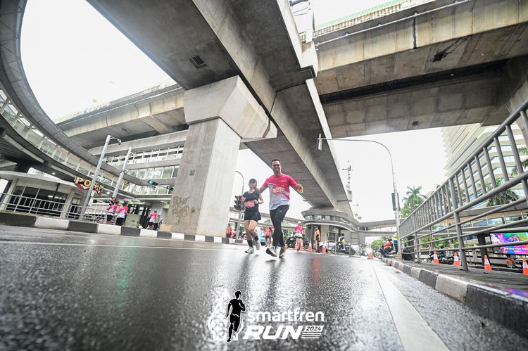 Race photo from Smartfren Run 2024