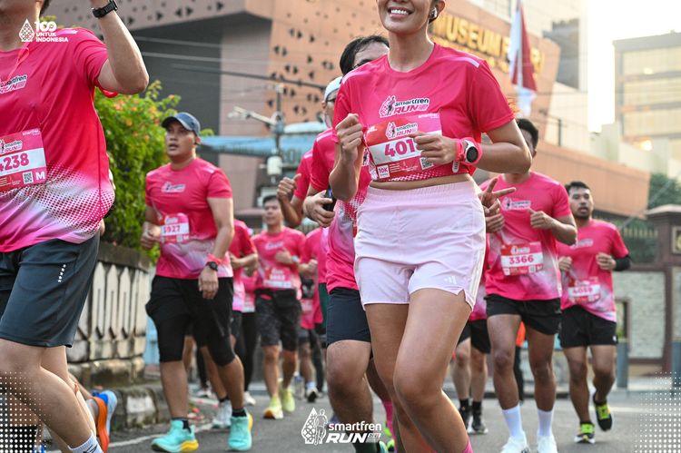 Race photo from Smartfren Run 2025 