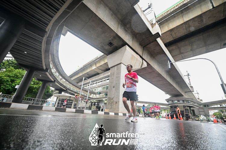 Race photo from Smartfren Run 2024