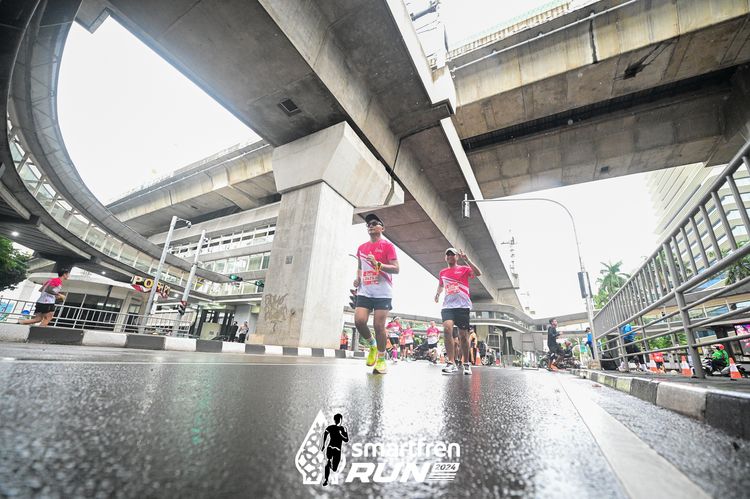 Race photo from Smartfren Run 2024
