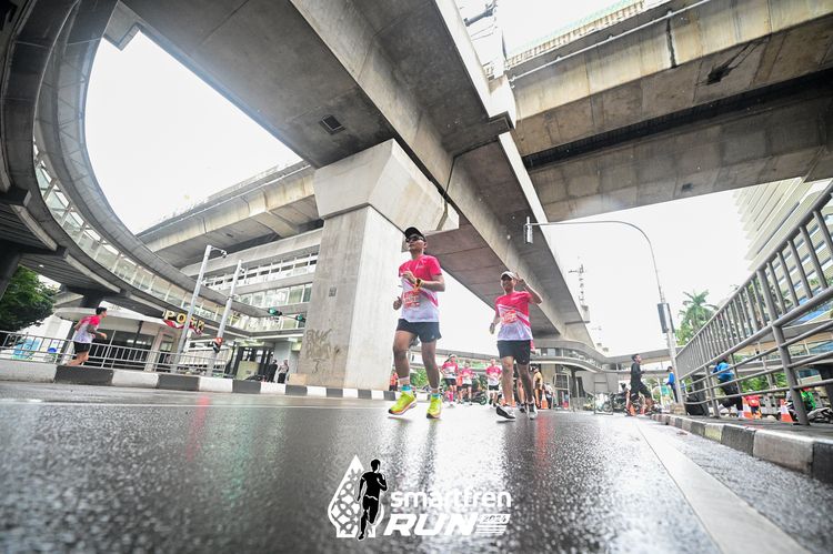 Race photo from Smartfren Run 2024