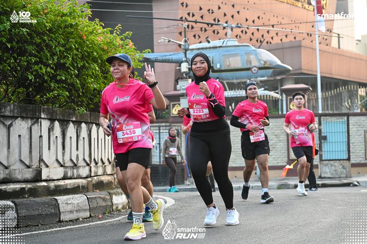 Race photo from Smartfren Run 2025 