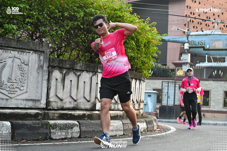 Race photo from Smartfren Run 2025 