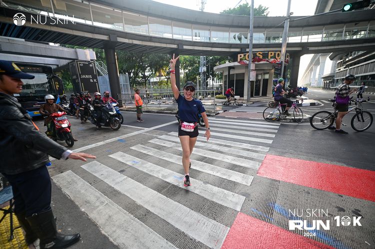 Race photo from Nu Skin Run 10K