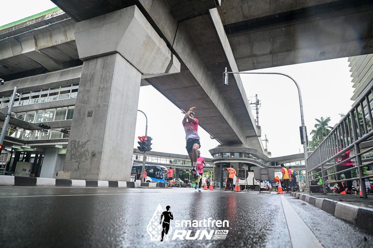 Race photo from Smartfren Run 2024