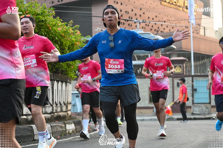 Race photo from Smartfren Run 2025 