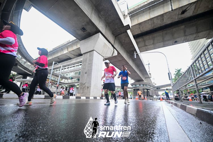 Race photo from Smartfren Run 2024