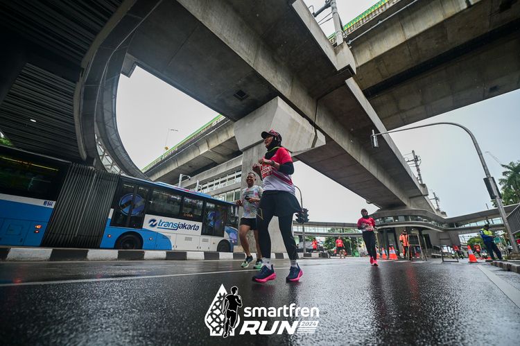 Race photo from Smartfren Run 2024