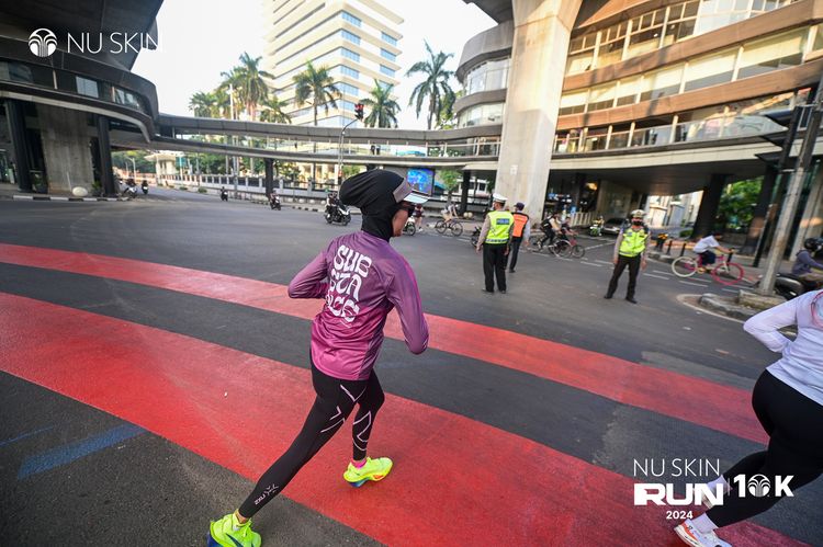 Race photo from Nu Skin Run 10K