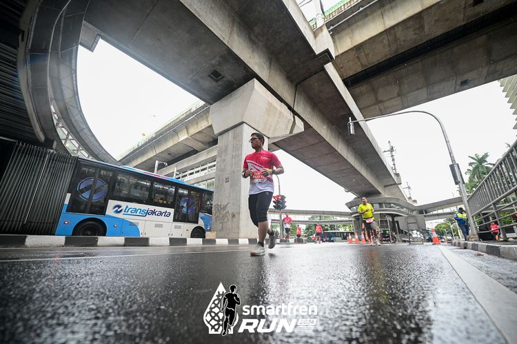 Race photo from Smartfren Run 2024
