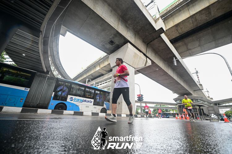 Race photo from Smartfren Run 2024