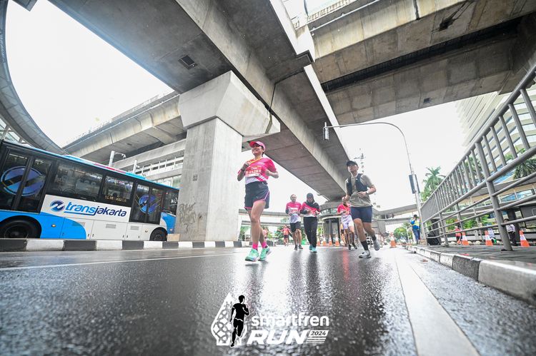 Race photo from Smartfren Run 2024