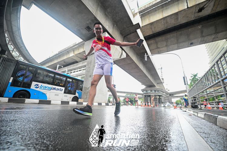 Race photo from Smartfren Run 2024