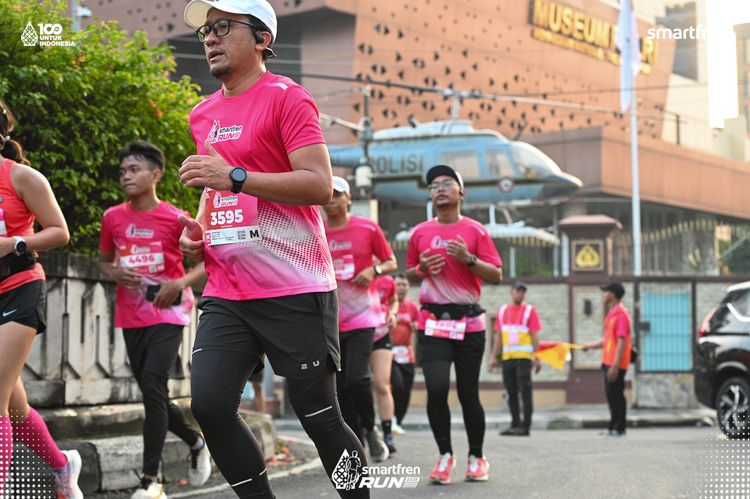 Race photo from Smartfren Run 2025 