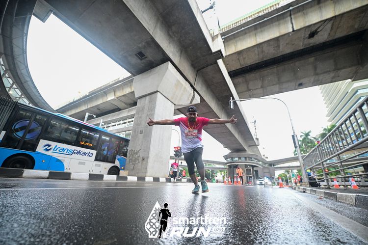 Race photo from Smartfren Run 2024