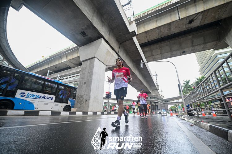 Race photo from Smartfren Run 2024