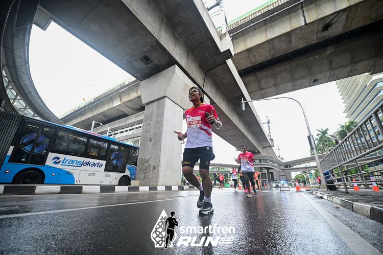 Race photo from Smartfren Run 2024