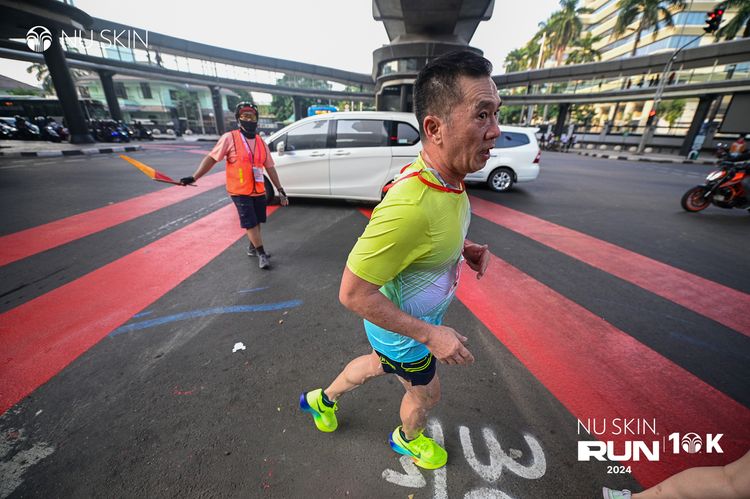 Race photo from Nu Skin Run 10K