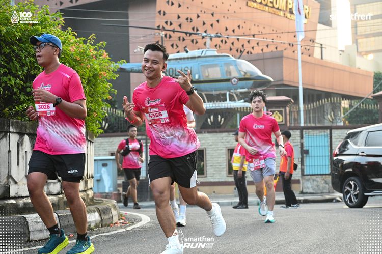 Race photo from Smartfren Run 2025 