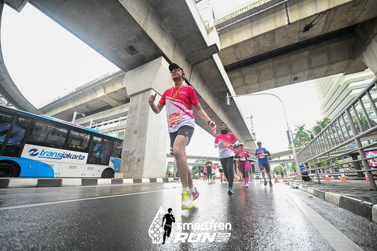 Race photo from Smartfren Run 2024