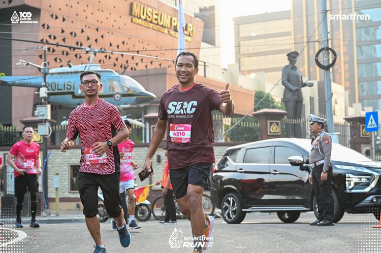 Race photo from Smartfren Run 2025 