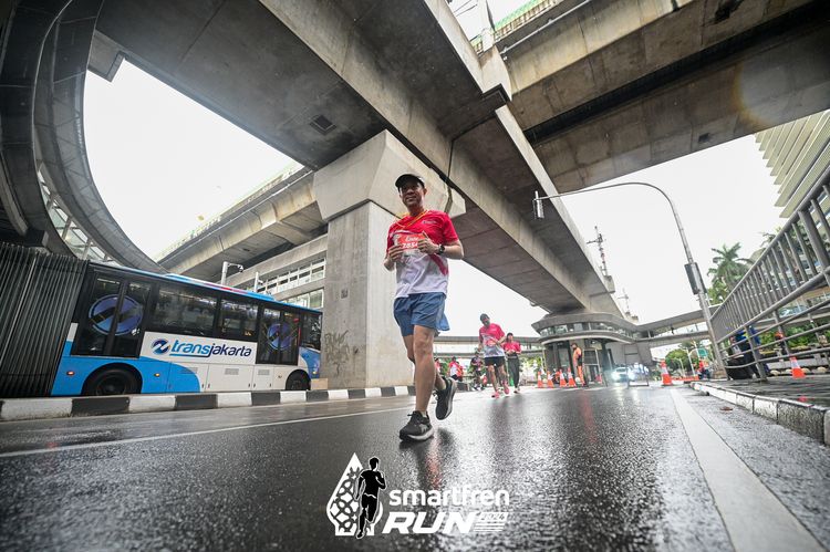 Race photo from Smartfren Run 2024