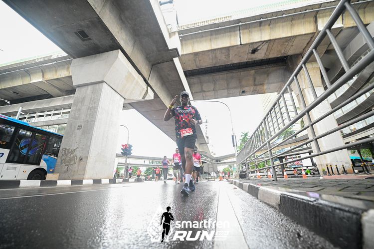 Race photo from Smartfren Run 2024