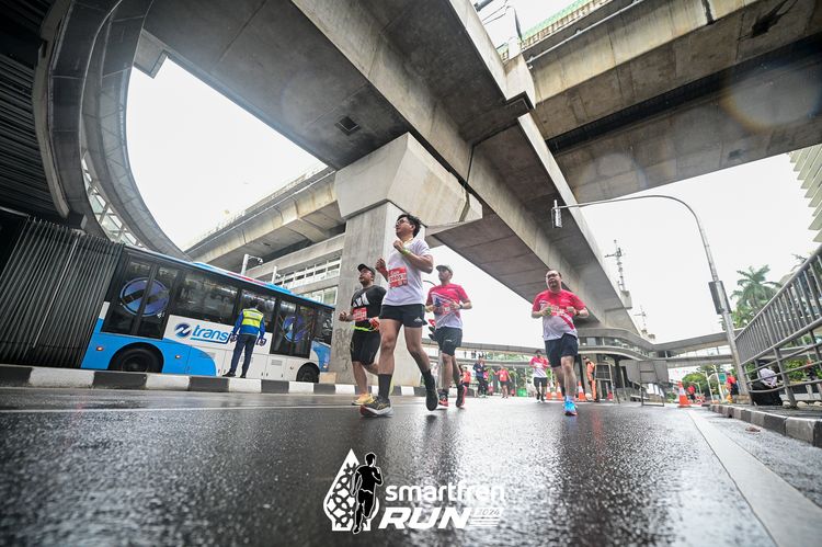Race photo from Smartfren Run 2024
