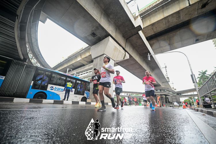 Race photo from Smartfren Run 2024