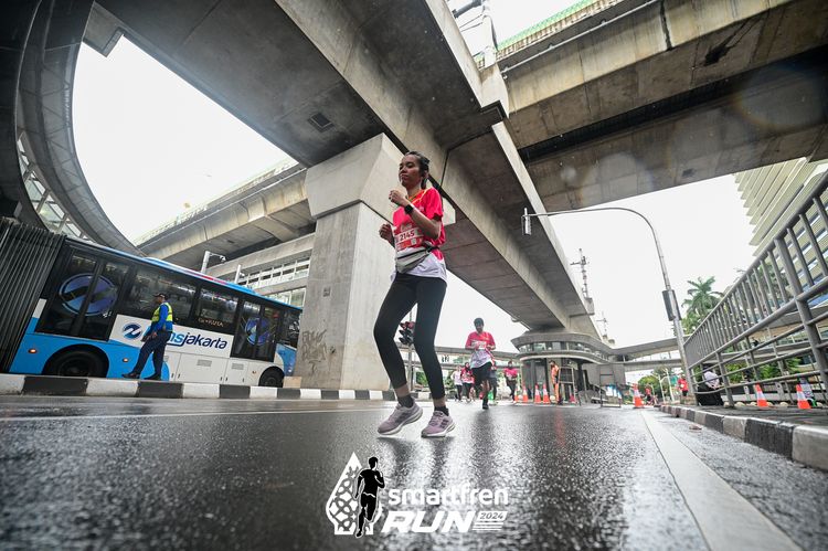 Race photo from Smartfren Run 2024