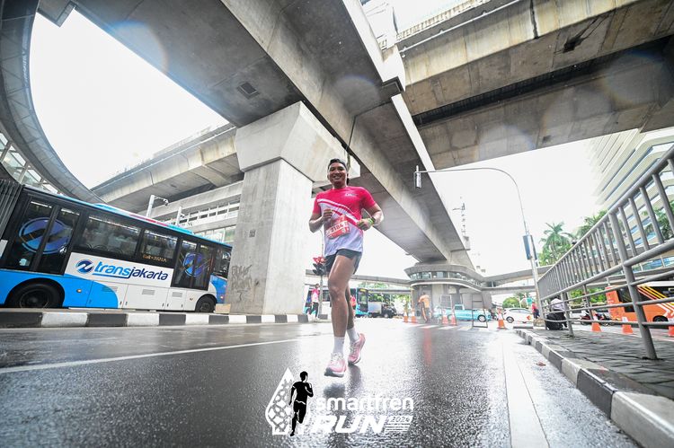 Race photo from Smartfren Run 2024