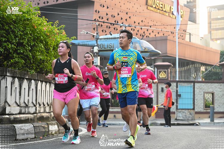 Race photo from Smartfren Run 2025 