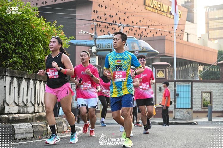 Race photo from Smartfren Run 2025 